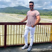 Vikas Khanna