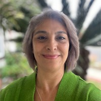 Maria E Castillo