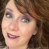 Shari Beeker