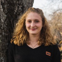 Dayna Goodell, Aia