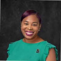 Dainelle R.