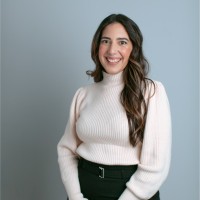 Andrea Mena