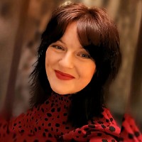 Claire Rushton