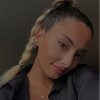 Dilara Y.