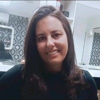 Andréa Fernandes Felippelli