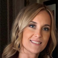 Lynn Lavery