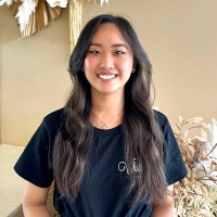Julia Trinh