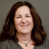 Deidre Leslie