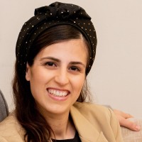 Shani Shlosh