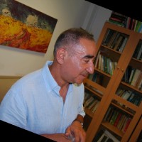 Nikos Mariolis