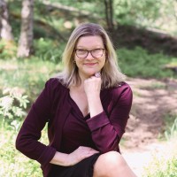 Heli Vähätiitto