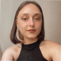 Özge Terzi