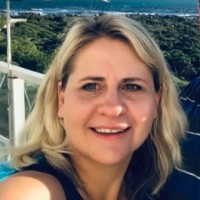 Annalize Du Toit (Glenfair Optometrists)