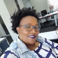 Nomalanga Selenje