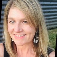 Leisa Holland