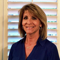Julie Chenette
