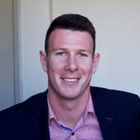 Freddy Farquhar PLAST-AX