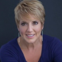Maureen (MOE) Daniels