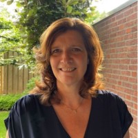 Sandra D.