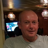 Robert Melia