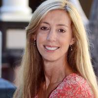 Lisa Hill, Cnmt