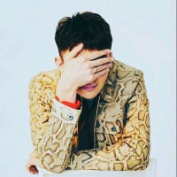 杨佳特