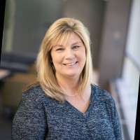 Linda Hayes