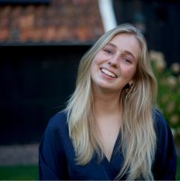 Esther V.