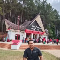 Robert Daniel Sitindaon