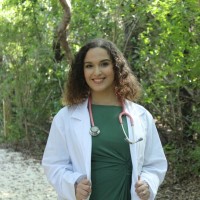 Thalia Leon, Rn