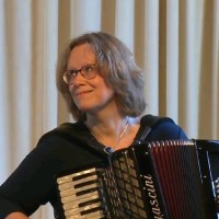 Nicole Van Lint