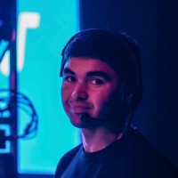 Luka Saxena