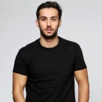 Andrew S