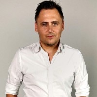 Lorenzo S.