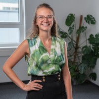 Julia Kirschner