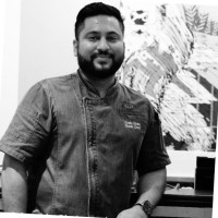 Zoeb Khan
