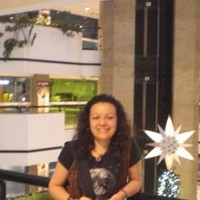 Helena Onisi Calsoni