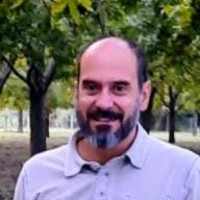 Roger Flores