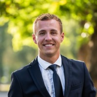 Max Lindholm