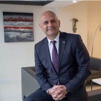 ÖZGÜR SAYGI