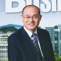 Adam Lee