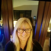 Lynne Pennington