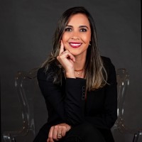Lara C. Vieira Campos Pascoal
