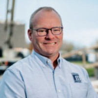 Derek Eade