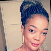 Amile Khuzwayo