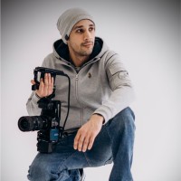 Jonathan Leal