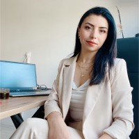 Bahar Taş