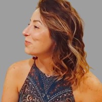 Andréia Dal Farra