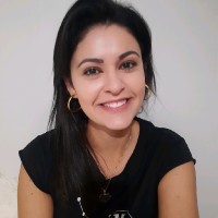 Débora Fernanda Santos De Azevedo