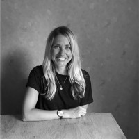 Louise Rolfe